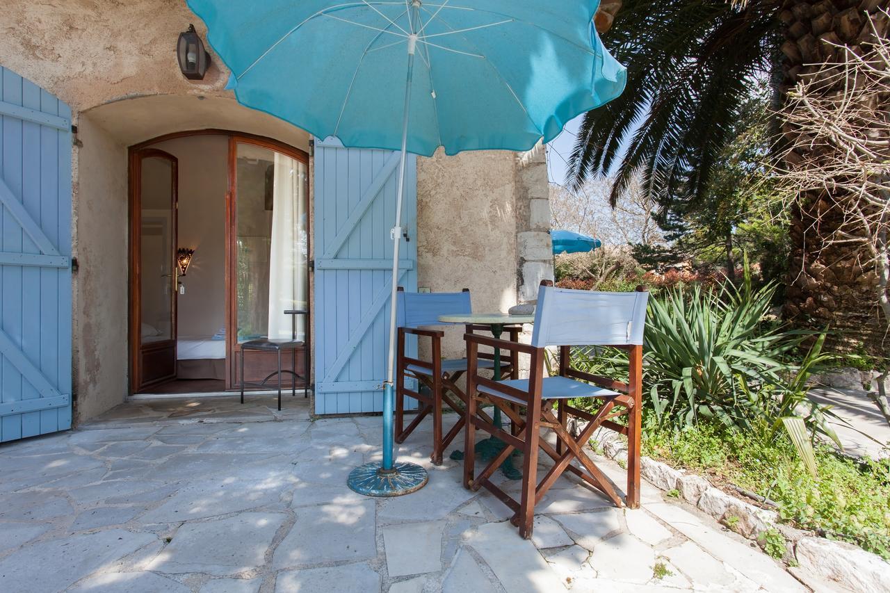 로크포르레핀 Le Mas Shabanou B&B 외부 사진