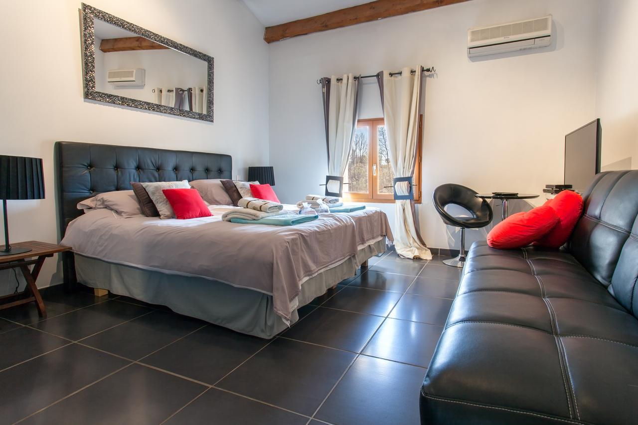 로크포르레핀 Le Mas Shabanou B&B 외부 사진